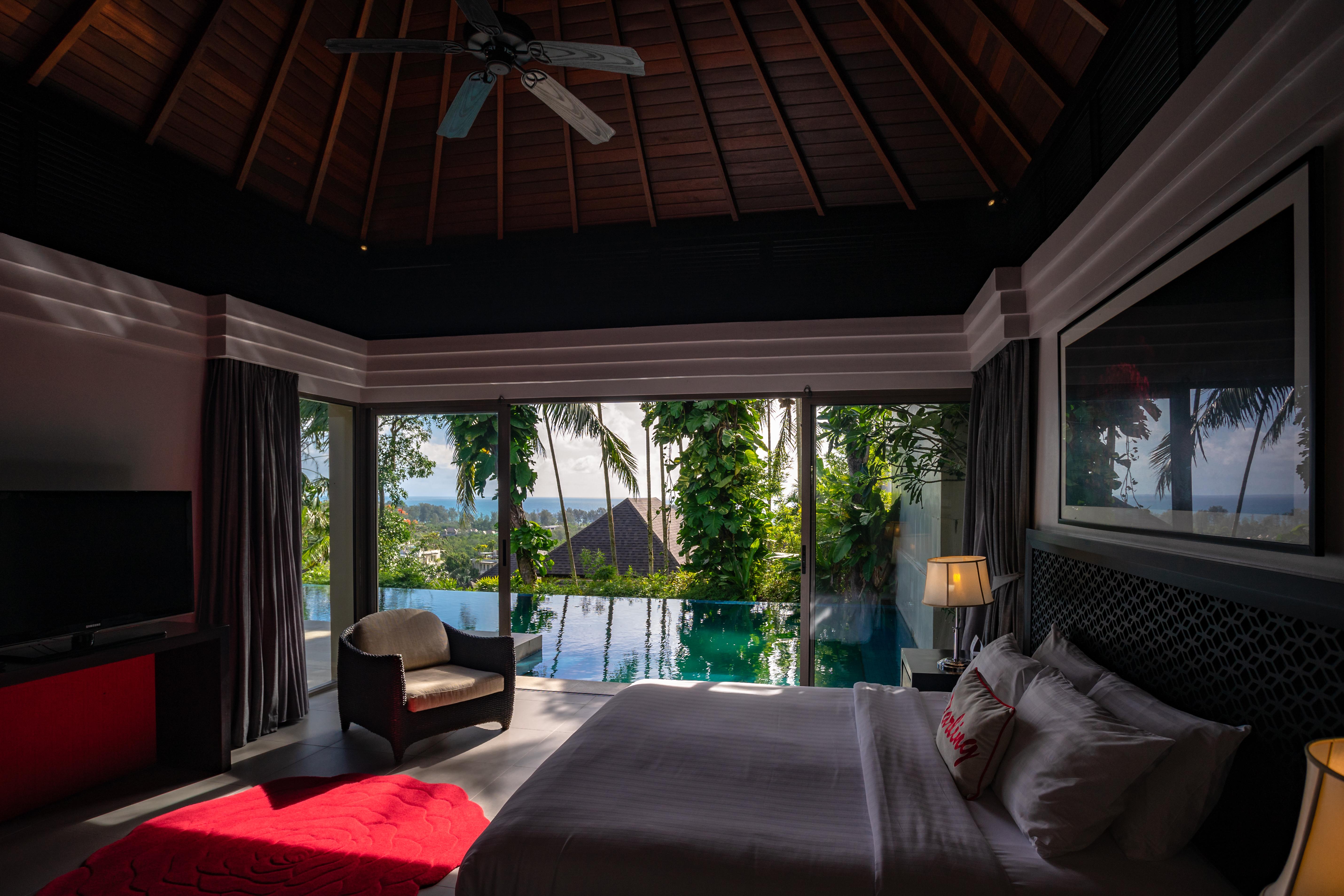 The Pavilions Phuket (Adults Only) Pantai Bang Tao Bagian luar foto A bedroom at the resort