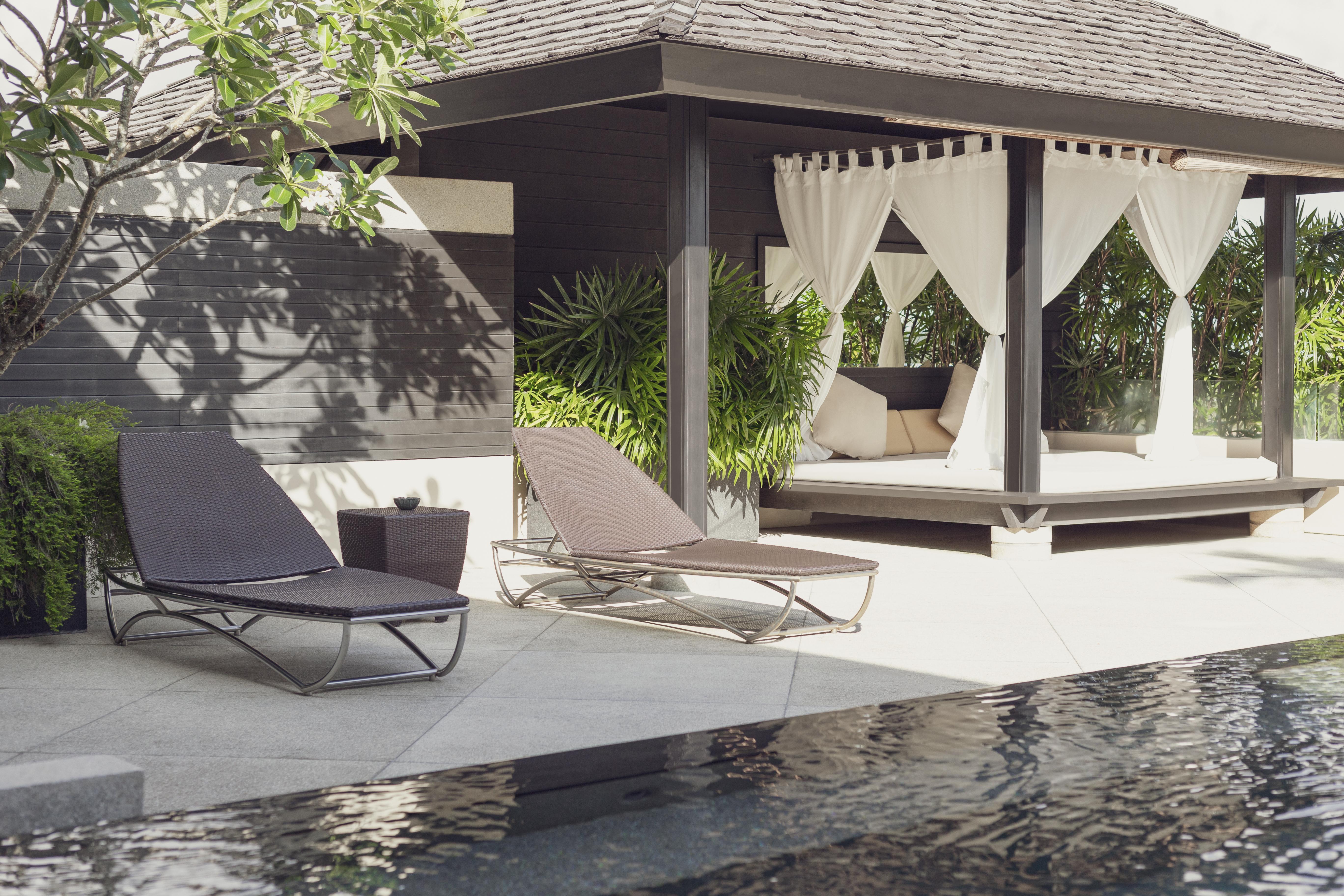 The Pavilions Phuket (Adults Only) Pantai Bang Tao Bagian luar foto The pool at the hotel