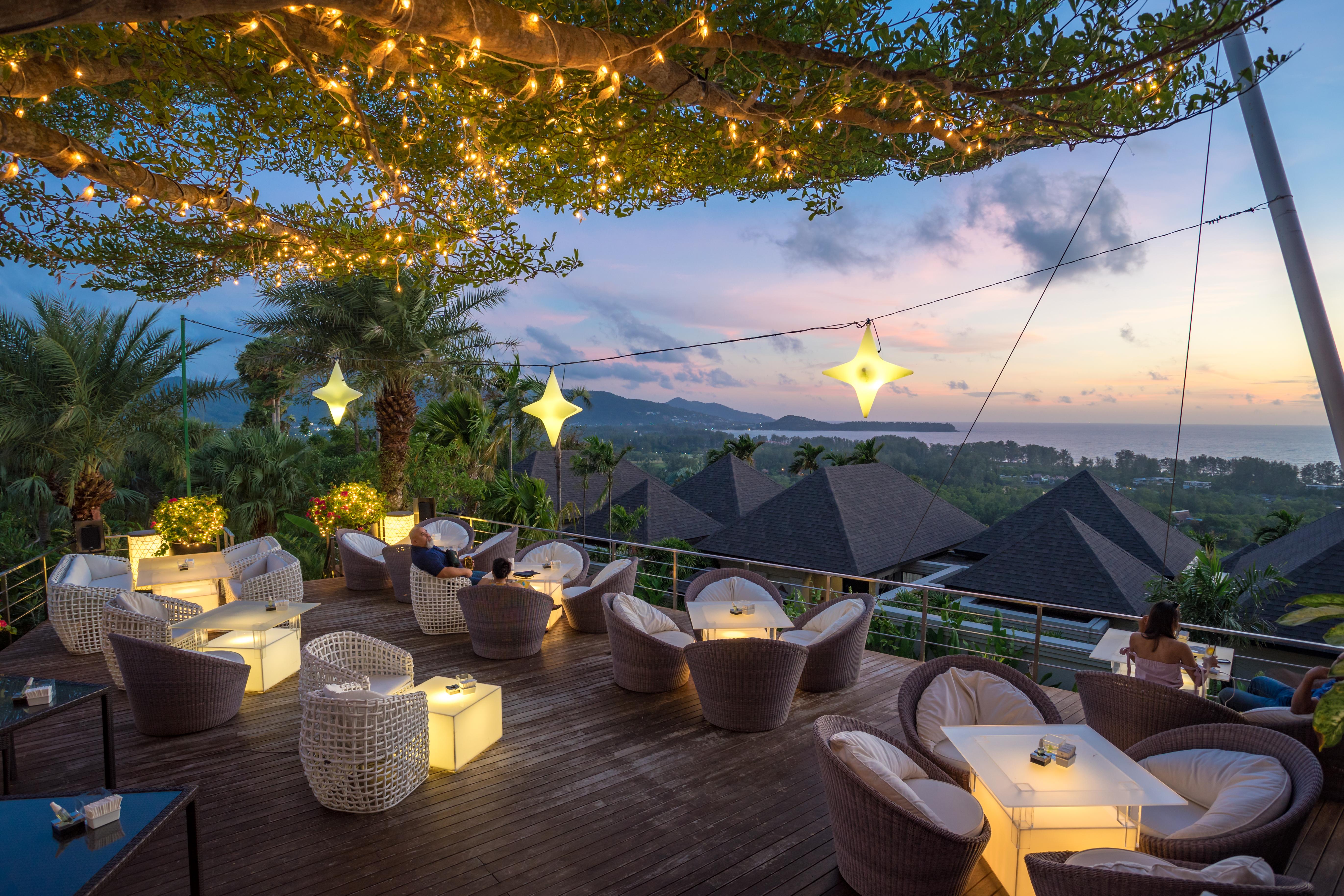 The Pavilions Phuket (Adults Only) Pantai Bang Tao Bagian luar foto The Deck
